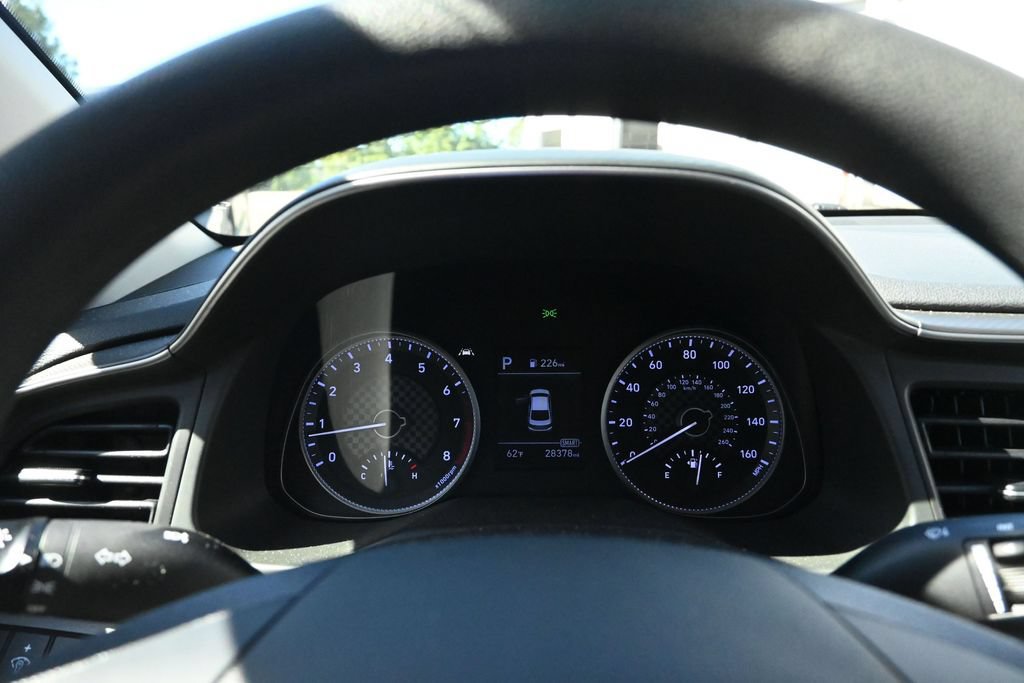 Used 2020 Hyundai Elantra SE FWD image 32