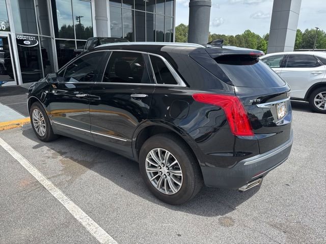 Used 2017 Cadillac XT5 Luxury w/ Driver Awareness Package image 3