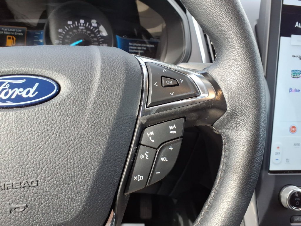Certified 2024 Ford Edge Titanium AWD/4WD image 16