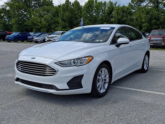 Certified 2020 Ford Fusion SE FWD image 4