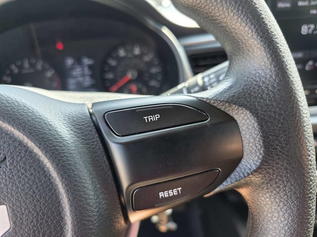 Used 2022 Kia Rio LX FWD image 17