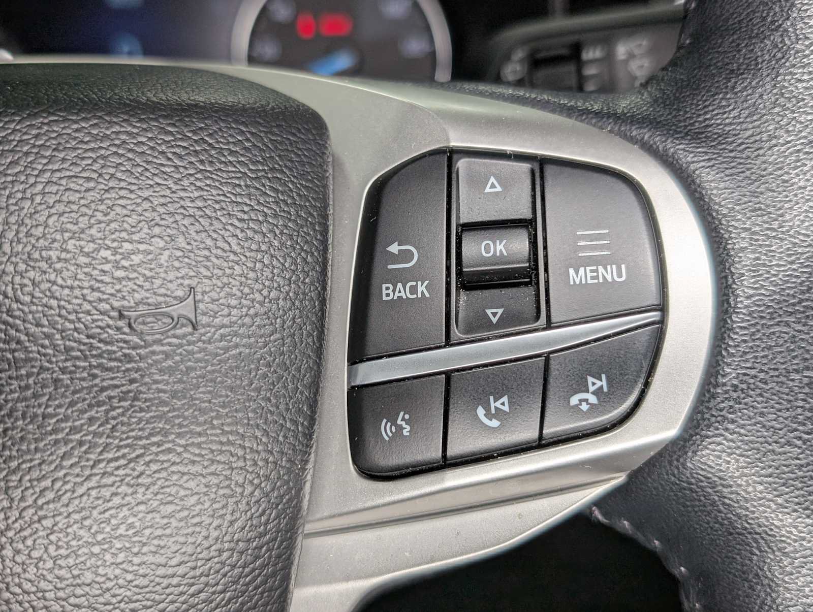 Certified 2023 Ford Explorer XLT AWD/4WD image 35
