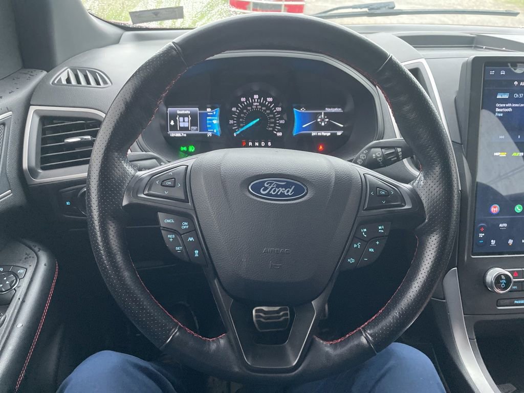 Certified 2022 Ford Edge ST-Line AWD/4WD image 17