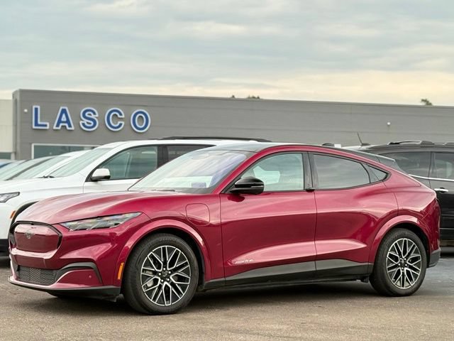 Certified 2025 Ford Mustang Mach-E Premium AWD/4WD image 1