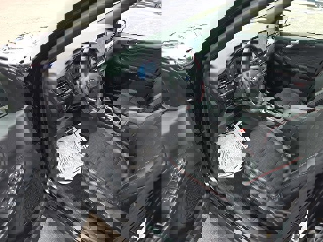 Certified 2023 Ford Escape ST-Line w/ Tech Pack #1 image 9