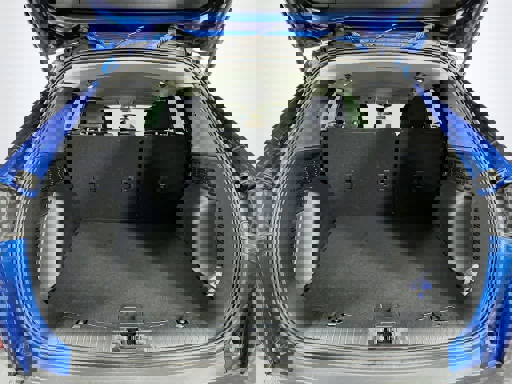 Certified 2022 Ford Escape SE w/ SE Sport Appearance Package image 24