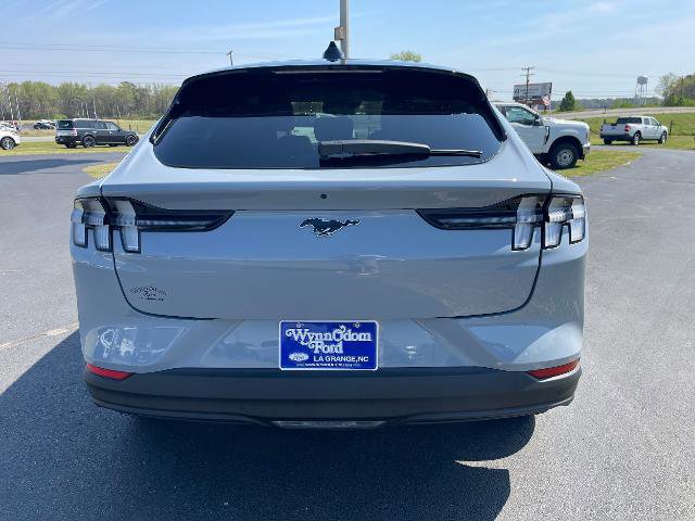 Certified 2025 Ford Mustang Mach-E Premium image 4