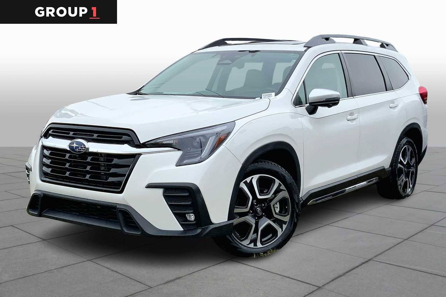 Used 2023 Subaru Ascent Limited w/ Technology Package image 3