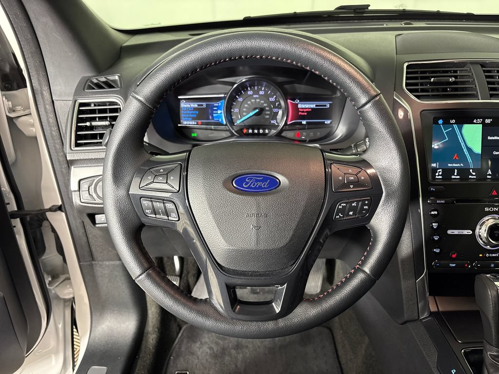 Certified 2018 Ford Explorer Sport w/ Ford Safe & Smart Package AWD/4WD image 17