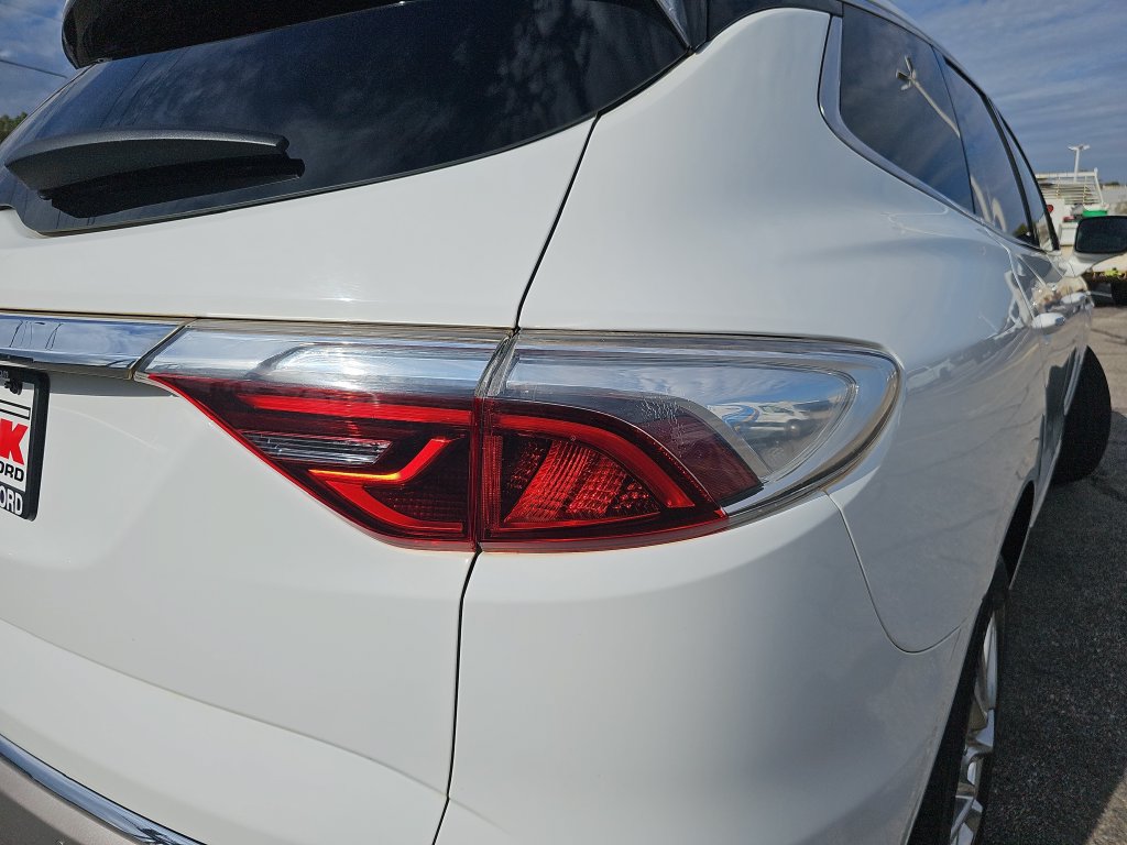 Used 2022 Buick Enclave Premium FWD image 34
