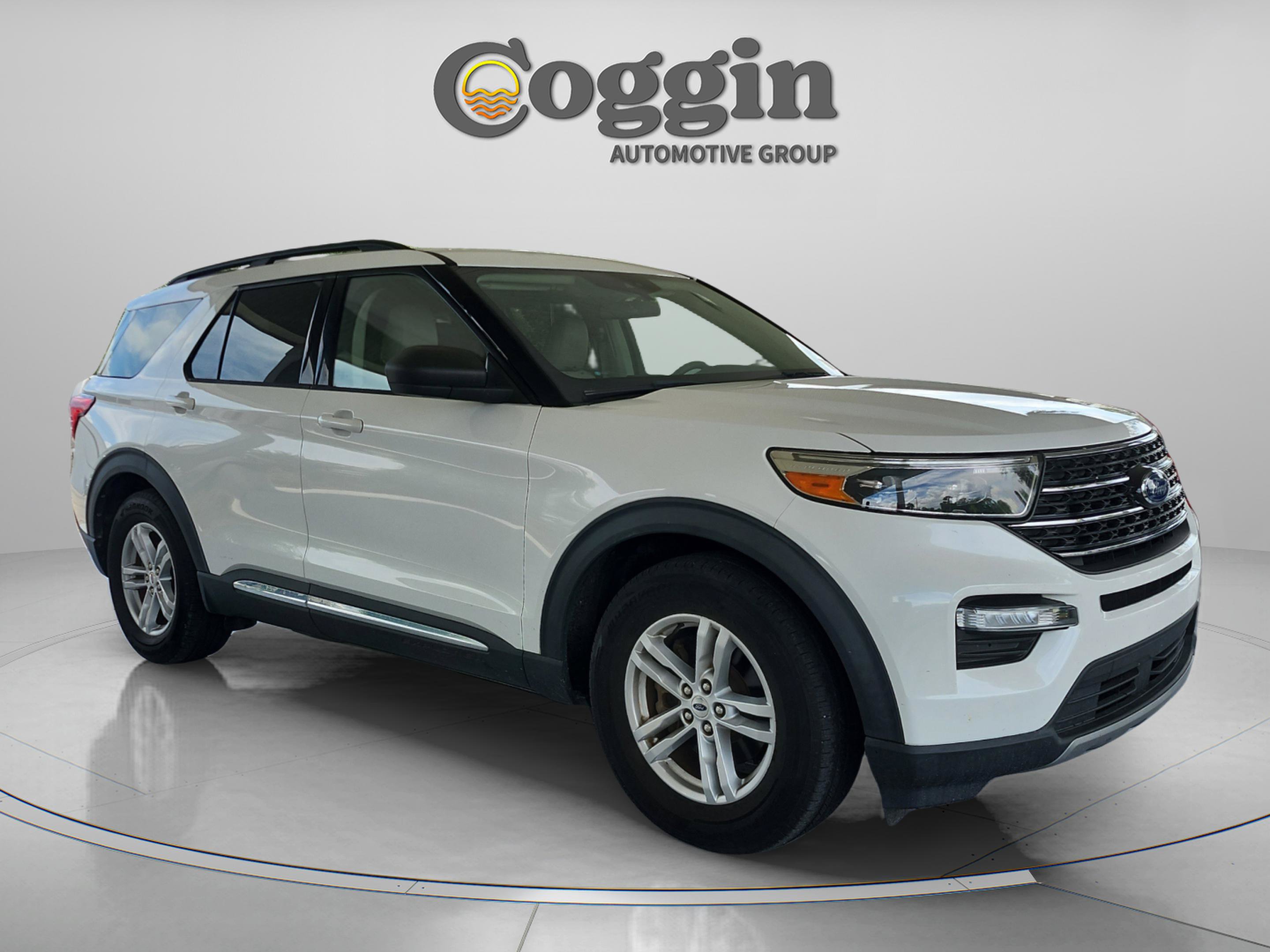 Certified 2020 Ford Explorer XLT w/ Equipment Group 202A RWD image 7