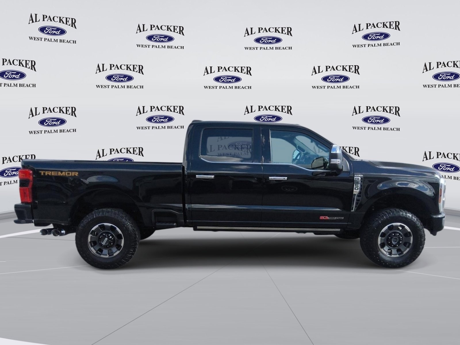 Certified 2024 Ford F350 Platinum w/ Tremor Off-Road Package AWD/4WD image 7