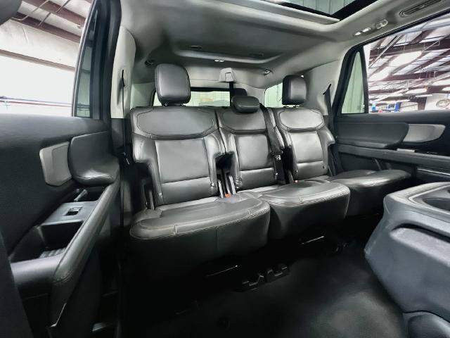 Certified 2025 Ford Expedition Active AWD/4WD image 23