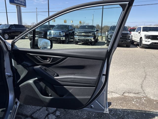 Used 2017 Subaru Impreza 2.0i AWD/4WD image 27