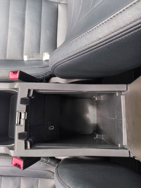 Certified 2019 Ford Escape SE image 39