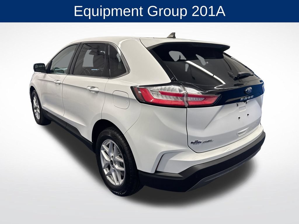 Certified 2023 Ford Edge SEL w/ Convenience Package AWD/4WD image 3
