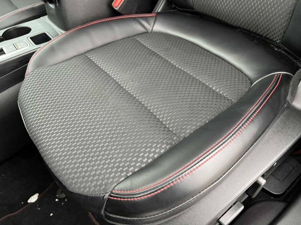 Certified 2023 Ford Escape ST-Line w/ Tech Pack #1 image 15