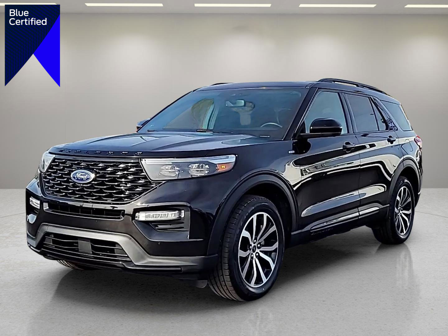 Certified 2023 Ford Explorer ST-Line w/ Class IV Trailer Tow Package image 1