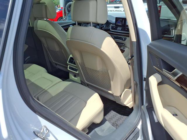 Used 2019 Audi Q5 2.0T Premium w/ Convenience Package AWD/4WD image 26
