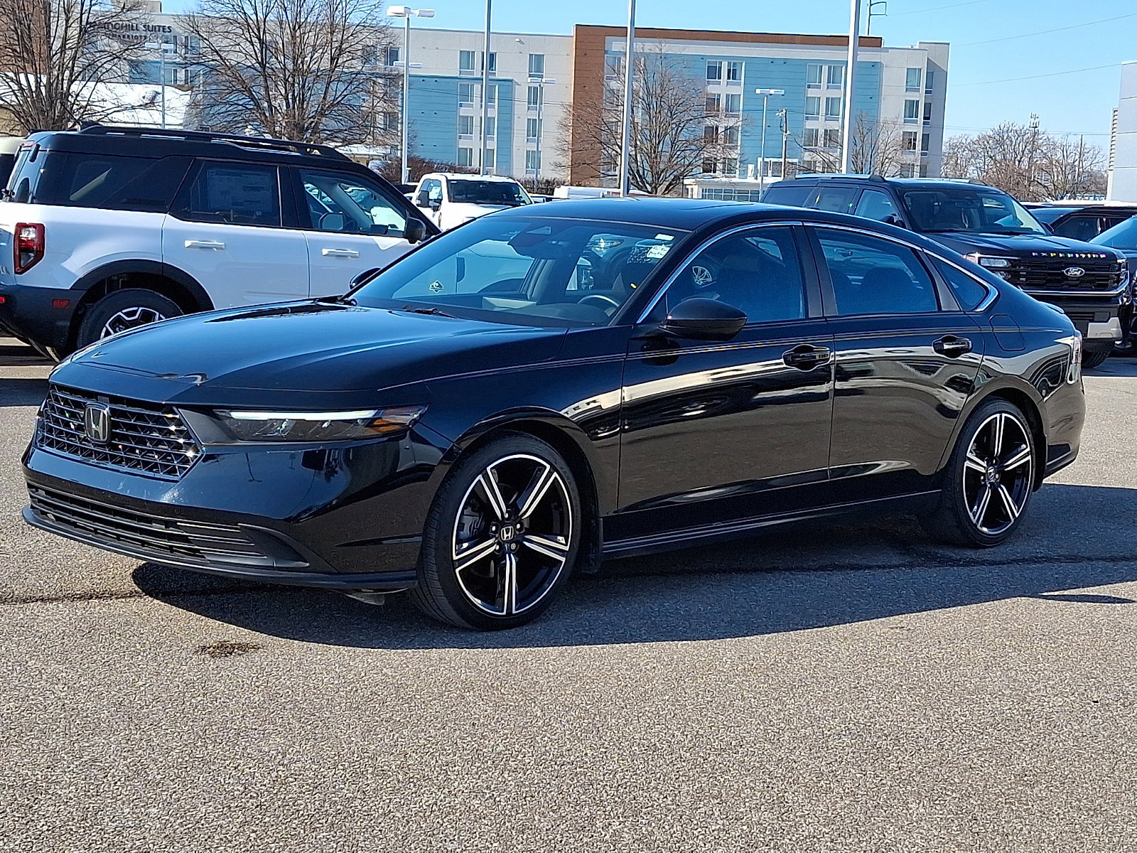 Used 2024 Honda Accord Sport image 2