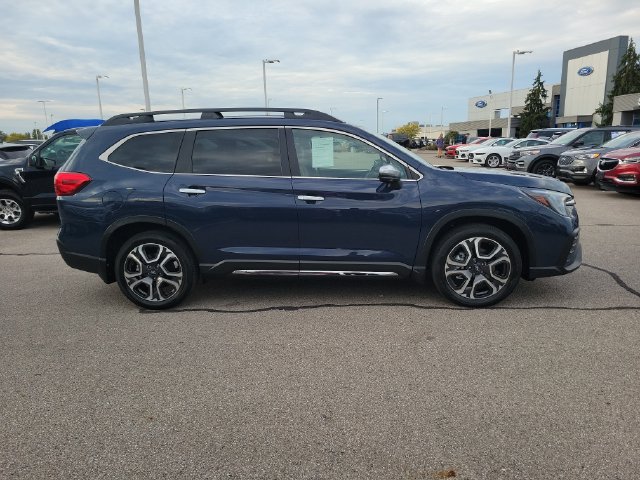 Used 2023 Subaru Ascent Touring AWD/4WD image 6