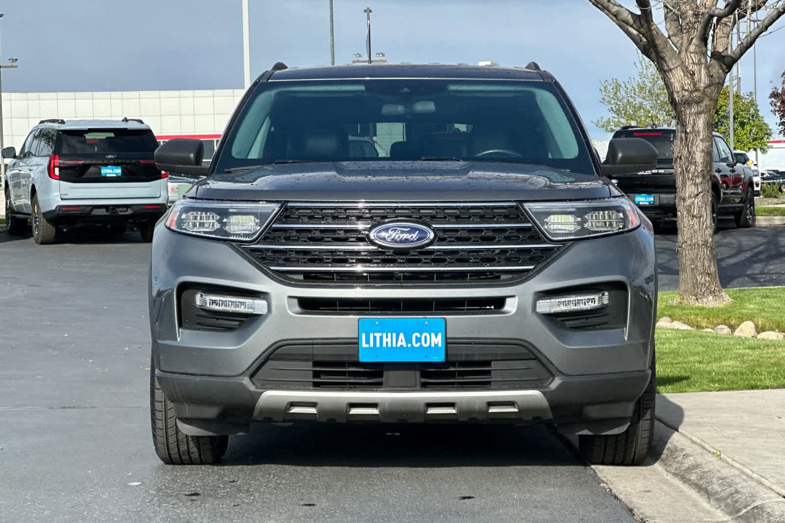 Certified 2023 Ford Explorer XLT w/ Equipment Group 202A AWD/4WD image 8