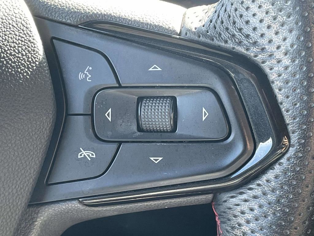 Used 2023 Chevrolet TrailBlazer RS w/ Convenience Package image 22