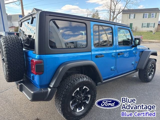 Used 2025 Jeep Wrangler Unlimited Rubicon AWD/4WD image 6