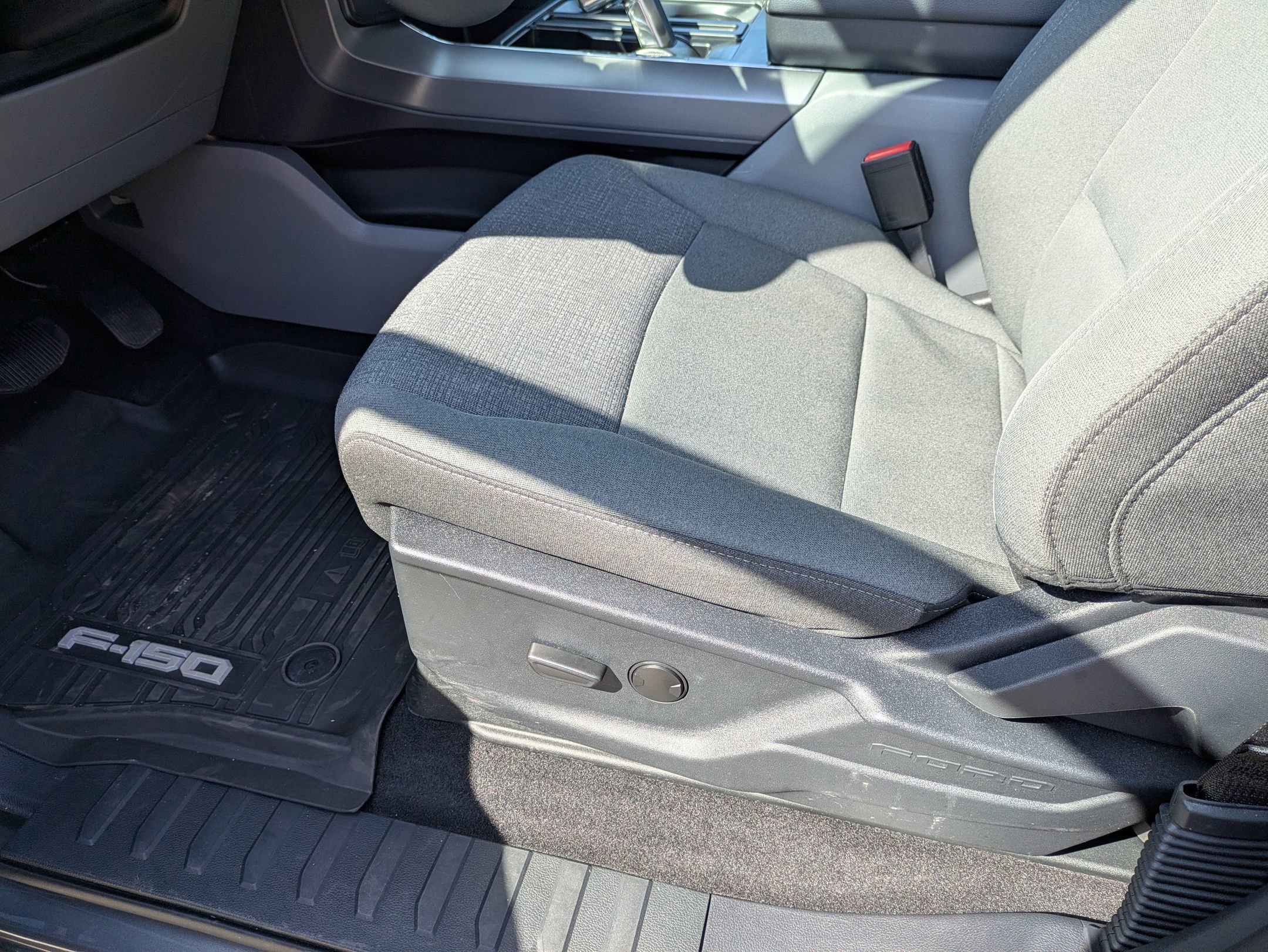 Certified 2025 Ford F150 Lightning XLT image 15