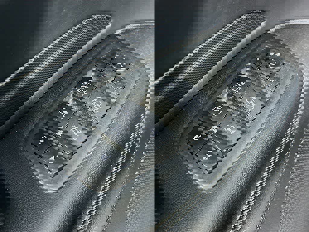 Used 2022 Dodge Durango GT image 29