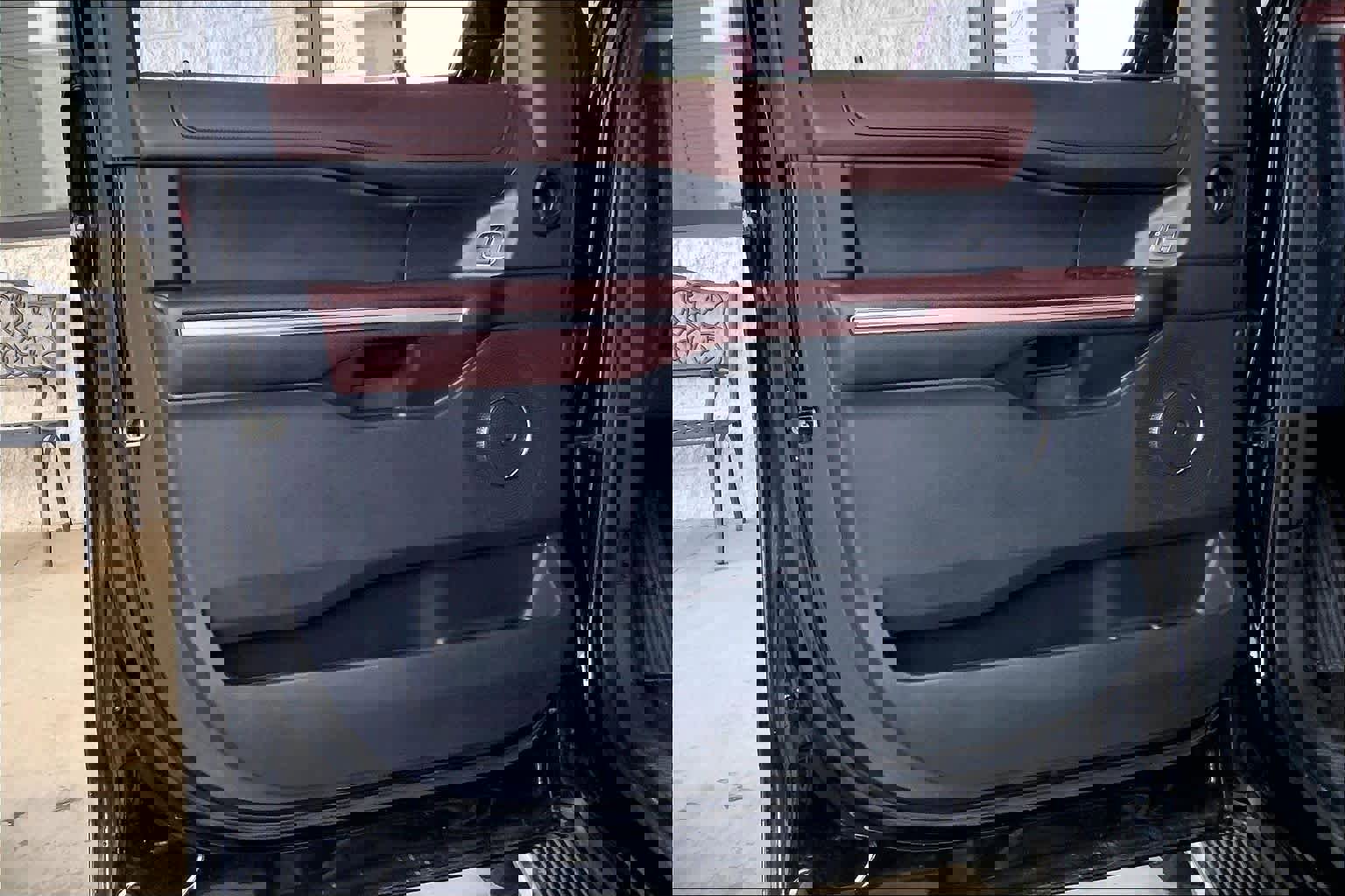 Certified 2023 Ford Expedition Limited image 21