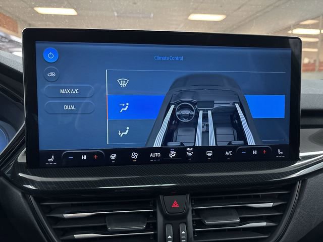 Certified 2023 Ford Escape ST-Line Select w/ Tech Pack #2 image 13