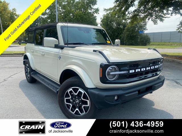 Certified 2025 Ford Bronco Outer Banks AWD/4WD image 1