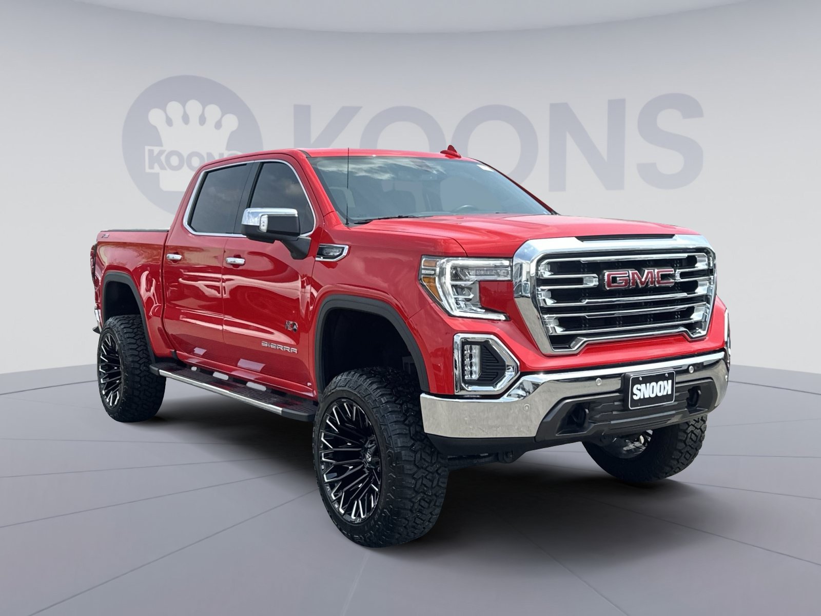 Used 2022 GMC Sierra 1500 SLT AWD/4WD image 18