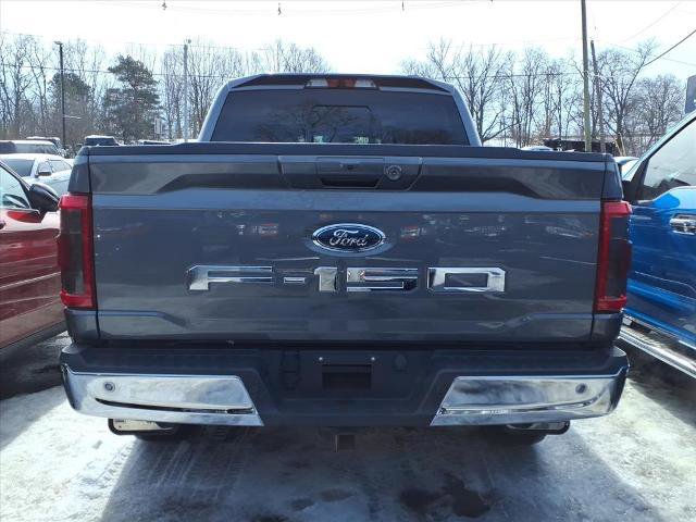 Certified 2022 Ford F150 Lariat w/ FX4 Off-Road Package image 4