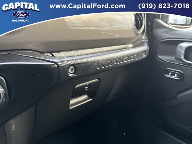 Used 2021 Jeep Wrangler Unlimited Sport AWD/4WD image 26