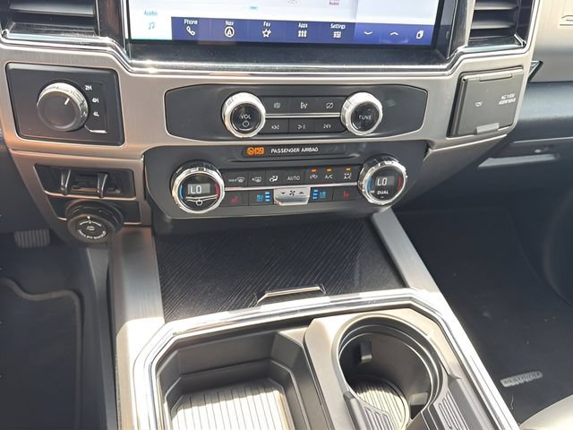 Certified 2022 Ford F450 Platinum w/ FX4 Off-Road Package AWD/4WD image 28