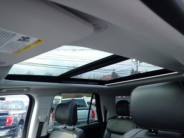 Certified 2025 Ford Expedition Max Platinum image 25