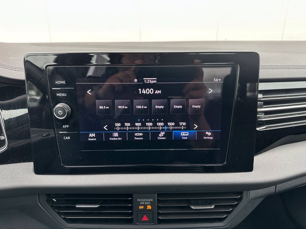 Used 2025 Volkswagen Jetta Sport FWD image 42