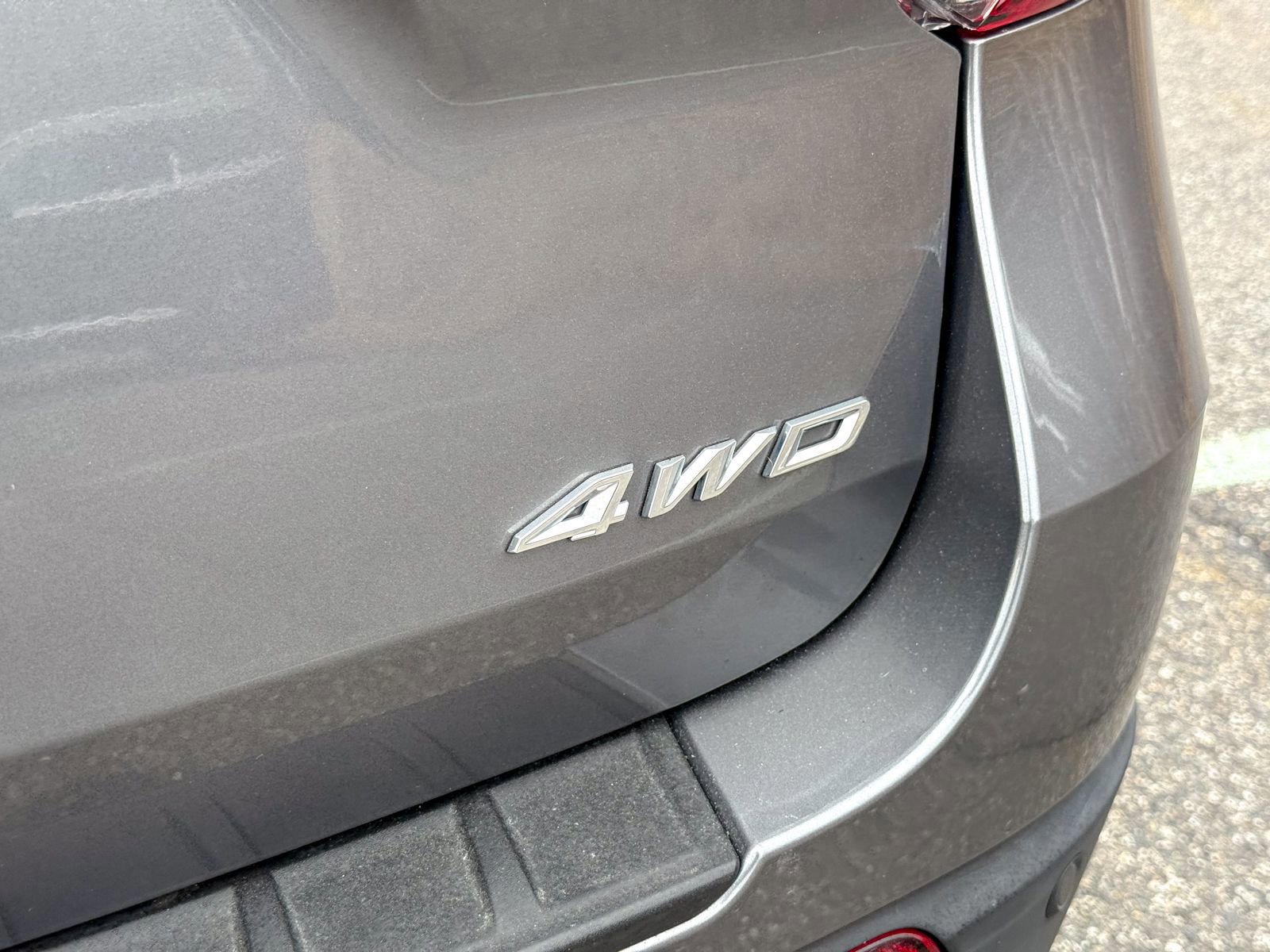 Certified 2022 Ford Explorer XLT w/ Equipment Group 202A image 9