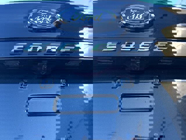 Certified 2023 Ford Edge ST-Line image 8