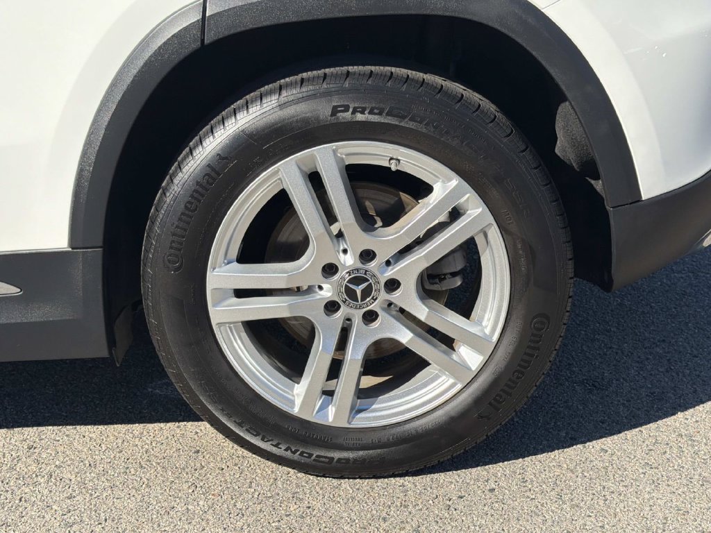 Used 2021 Mercedes-Benz GLA 250 w/ Premium Package image 7