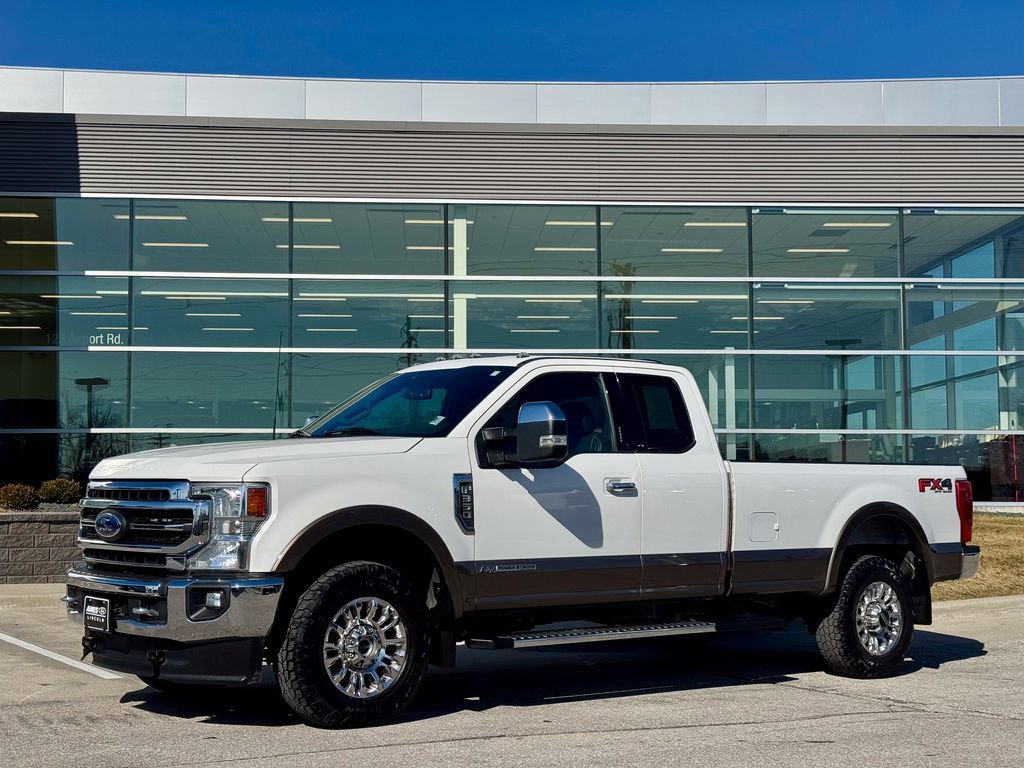 Certified 2022 Ford F350 Lariat w/ Chrome Package image 7