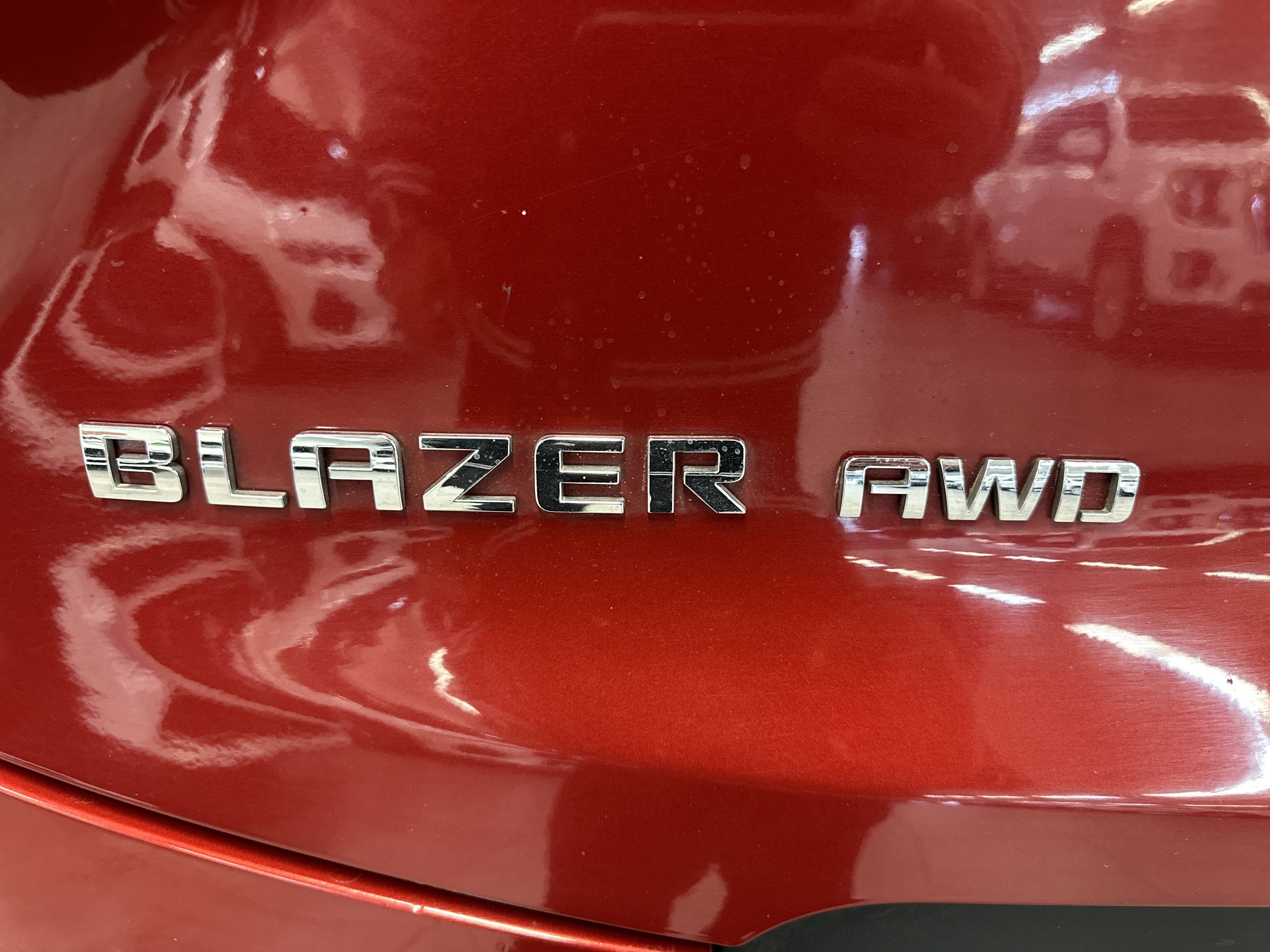 Used 2019 Chevrolet Blazer LT w/ Sun and Wheels Package image 9