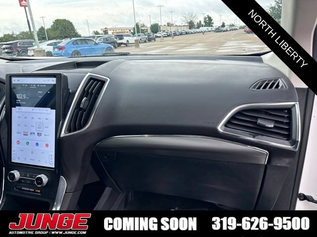 Certified 2024 Ford Edge Titanium w/ Equipment Group 301A AWD/4WD image 13
