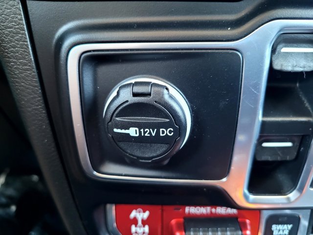 Used 2023 Jeep Wrangler Unlimited Rubicon 4xe AWD/4WD image 19