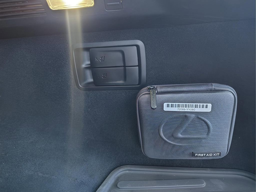 Used 2022 Lexus RX 350 F Sport w/ Cold Area Package (CT) image 11