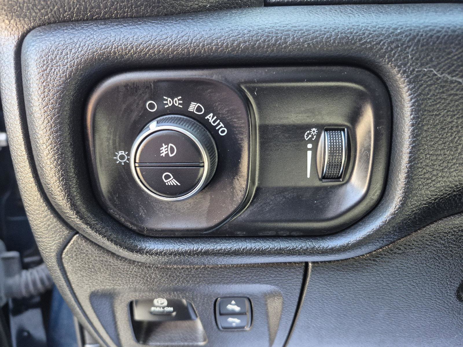 Used 2022 RAM 1500 Lone Star image 11