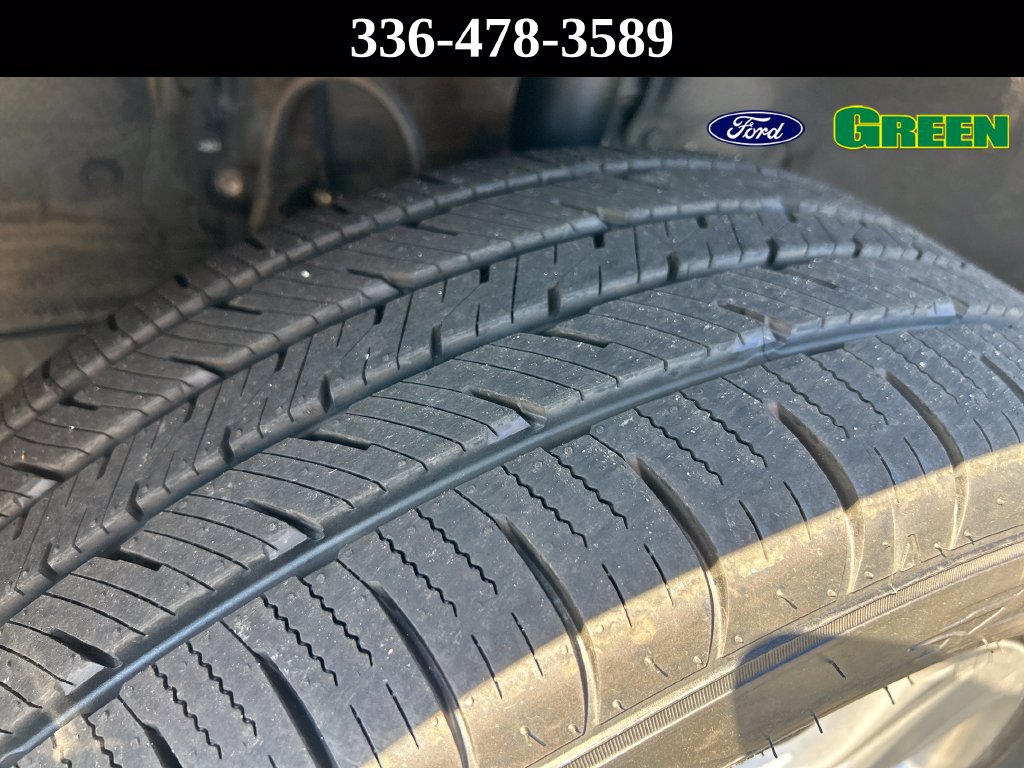 Used 2021 Toyota RAV4 XLE FWD image 29