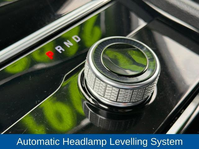 Used 2022 Jeep Grand Cherokee Laredo w/ Luxury Tech Group I AWD/4WD image 19